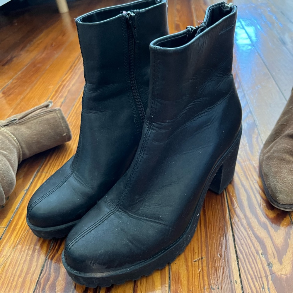 Vagabond boots